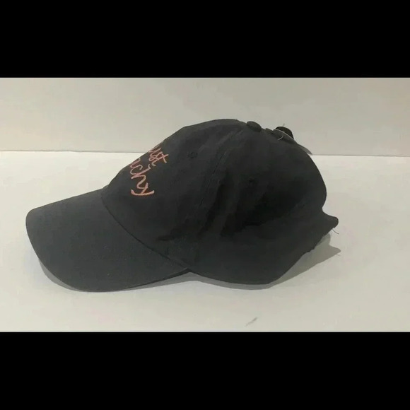 The royal standard hat - Picture 2 of 4
